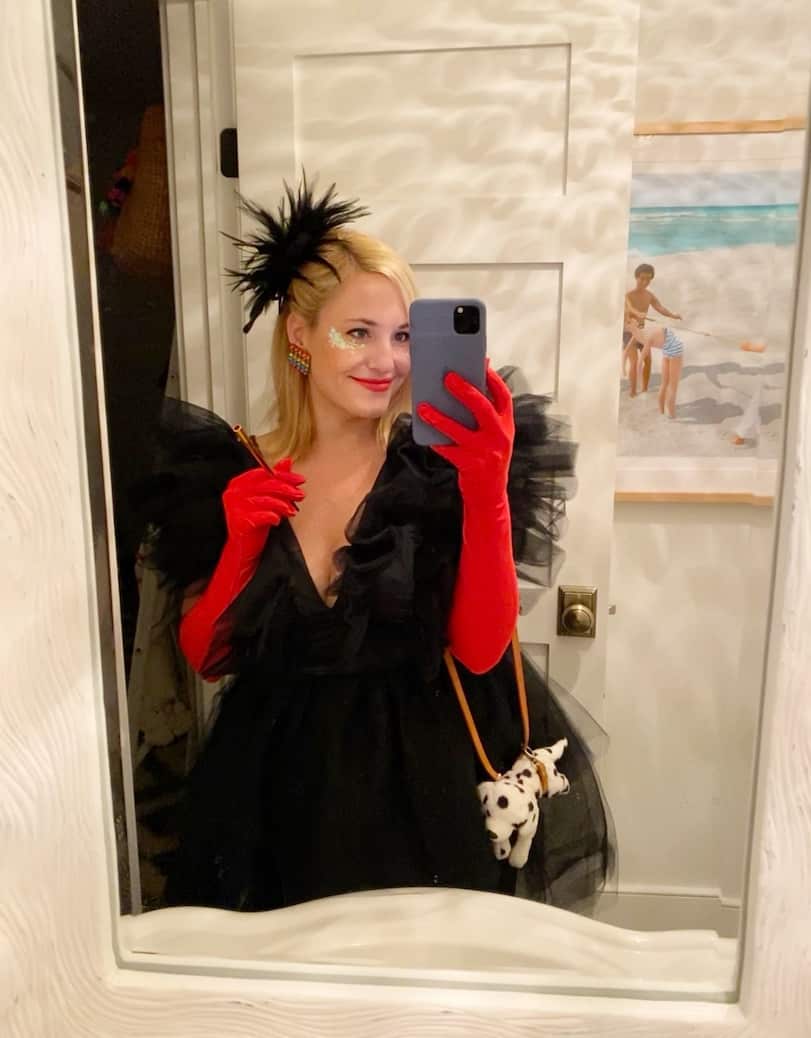 Cruella Cosplay 2021 Cruella Devil Emma Stone Costumes Wigs Outfit